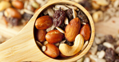 nuts dry fruit
