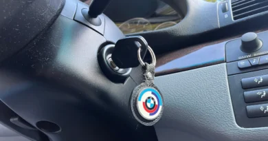 keys stuck in ignition